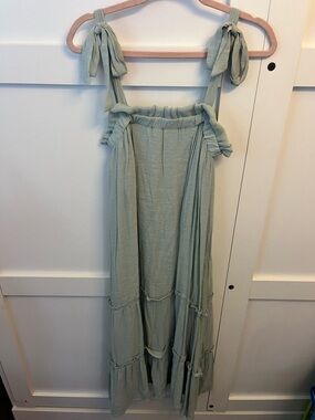 Women’s Sage Green Maxi Dress with Tie Straps